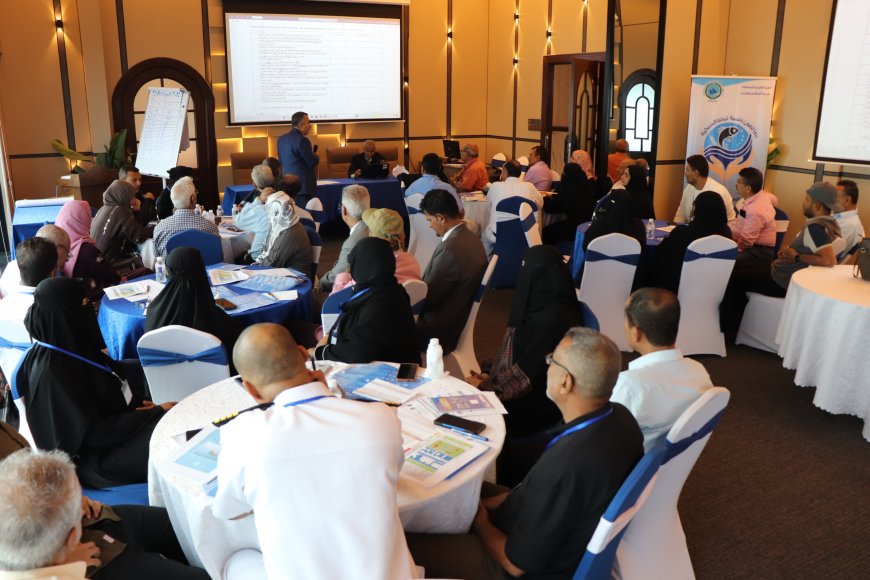 لليوم الثاني على التوالي العاصمة عدن تشهد ورشة العمل الوطنية الخاصة بإعداد خطة العمل الوطنية للحد من الصيد غير القانوني