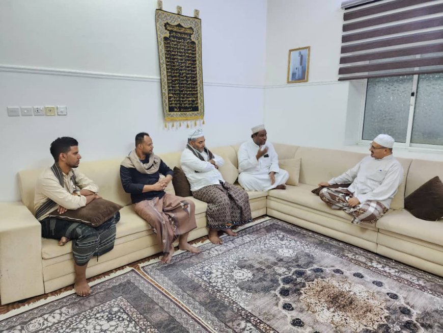 ضمن برامج نوفمبر الحيوية .. تنفيذية مؤتمر حضرموت الجامع بتريم تزور الشخصية العلمية والأكاديمية البارزة أ. د. بن شهاب