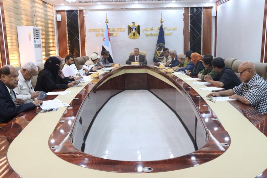 مجلس المستشارين يقف أمام آخر التحضيرات للاحتفاء بذكرى نوفمبر ويثّمن الدعم النوعي والسخي لدولة الإمارات العربية