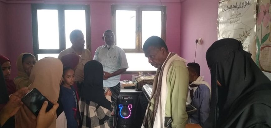 بروفات اللمسات الاخيرة للطالبات مجمع الفتح للبنات للمشاركة بحفل المحافظة بمناسبة عيد الاستقلال الوطني المجيد