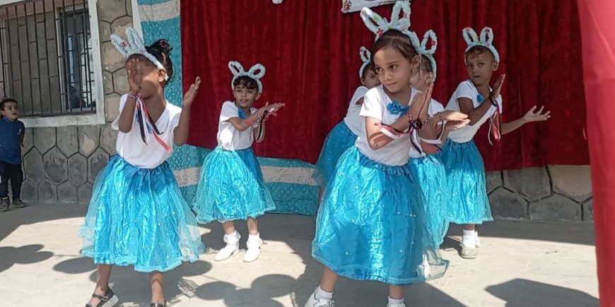 روضة شقرة النموذجية تحتفي بذكرى عيد الاستقلال الوطني