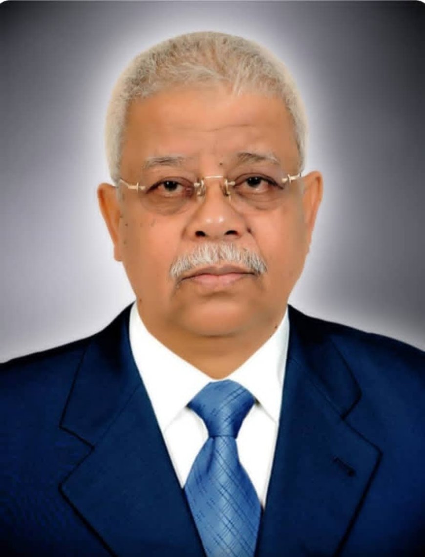 رئيس جامعة لحج يعزي في وفاة الاستاذ الدكتور / عبدالرحمن محمد عبدالقادر بامطرف