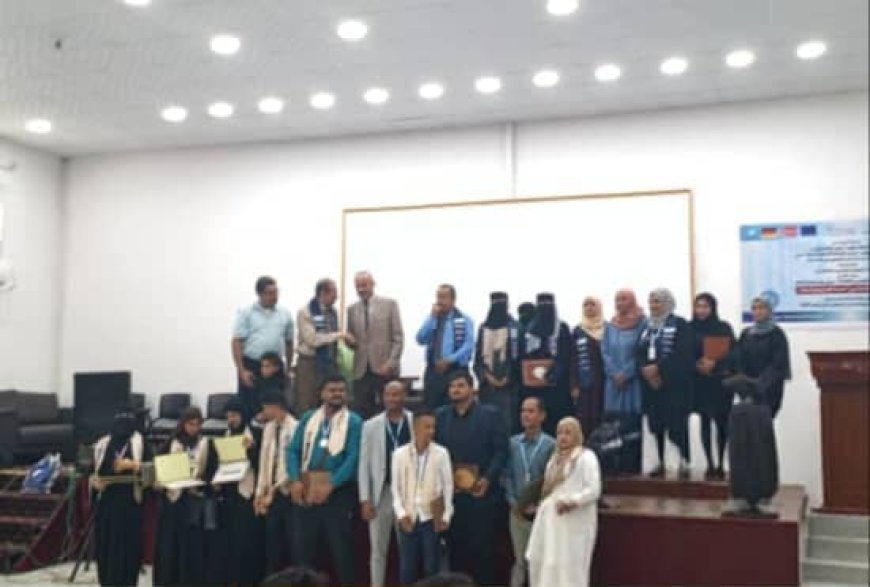 عدن تختتم مشروع "عدسة الإبداع نحو السلام" بحفل رسمي استعرض تجارب الشباب في توظيف الفن لبناء التعايش