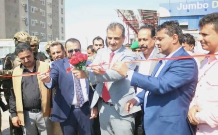 افتتاح مشاريع خدمية كبرى في الشيخ عثمان بعدن بحضور قيادات حكومية
