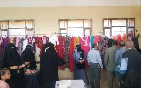 التعليم الفني يشارك في إحياء ذكرئ الجلاء بإقامة بازار (فتاة الوطني ) بالمعهد الوطني للتقنيين والمدربين دارسعد بالعاصمة عدن