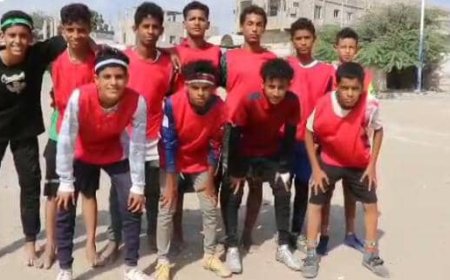 الصف التاسع يتوج بطلاً للدوري المدرسي بمدرسة خالد بن الوليد بجعار 