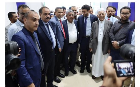 افتتاح فرع كاك بنك بكريتر عدن. 