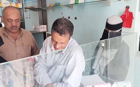 عدن.. إغلاق 6 مراكز طبية خاصة مخالفة في الكود العثماني بمديرية الشيخ عثمان