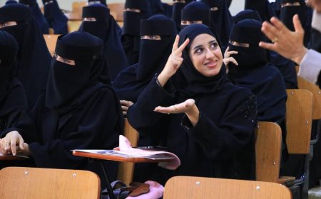 كلية العلوم الإدارية عدن تنظم ندوة علمية بمناسبة اليوم العالمي للمعاق