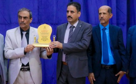 بحضور الأمين العام هشلة.. كلية المجتمع بالمحافظة تحتفي بتخرج الدفعة الرابعة