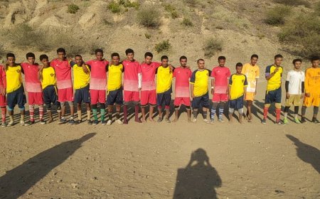 التعادل الإيجابي ينهي لقاء صقر الغارب واسود نمان في افتتاح دوري شهداء الرويس بمديرية المضاربة