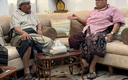 الكثيري يزور اللواء عبدالرحيم عتيق في سيئون ويشيد بإسهاماته الوطنية الرائدة