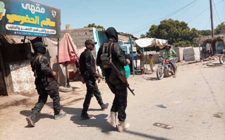 مكافحة المخدرات بأمن أبين تنفّذ حملة رقابية واسعة لضبط بقالات تروّج مادة "شمة الحوت" المخدّرة