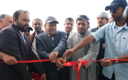 الثقلي والوالي يفتتحان سقطرى للصرافة ويؤكدان على تعزيز البنية المصرفية واهميتها في التنمية الاقتصادية