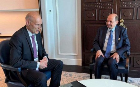 وزير الخارجية يبحث مع نائب وزير الخارجية البولندي سبل تعزيز العلاقات الثنائية والتعاون المشترك