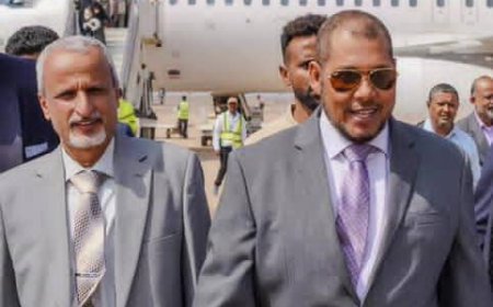 بتوجيهات الرئيس الزبيدي.. الوكيل الشبحي يزور سقطرى والمهرة ووادي حضرموت