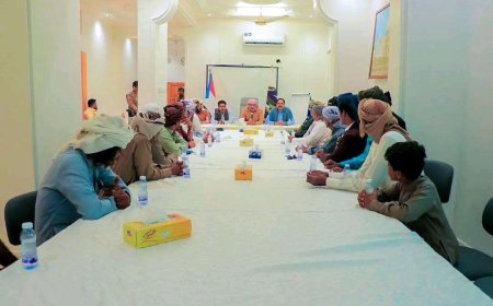 رئيس الجمعية الوطنية يلتقي مشايخ نهد ومرة والصيعر