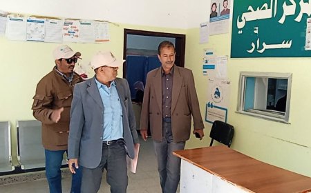 وفد هندسي صحي يزور المركز الصحي بمديرية سرار يافع 