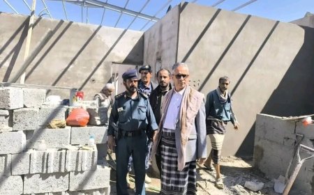 الخليفي يتفقد مستوى الإنجاز في مشروعي مبنى الإصدار الآلي وهنجر هيئة الأراضي