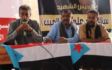 ندوات سياسية يشهدها مخيم الاعتصام بزنجبار… وتأكيدات شعبية على المطالبة بإعلان دولة الجنوب العربي