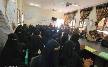 الضالع.. مدير عام مكتب التربية والتعليم يختتم دورة الدعم النفسي للطلاب