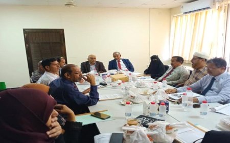 مجلس الدراسات العليا بجامعة عدن يعقد دورته السابعة ويقر عددًا من الموضوعات