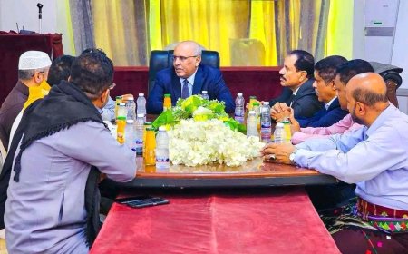 رئيس الجمعية الوطنية يطَّلع على أوضاع مؤسسة الكهرباء بوادي حضرموت