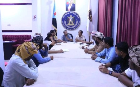 تنفيذية انتقالي المهرة تناقش خطوات سير الاعتصام الشعبي و تطبيع الحياة بالمحافظة