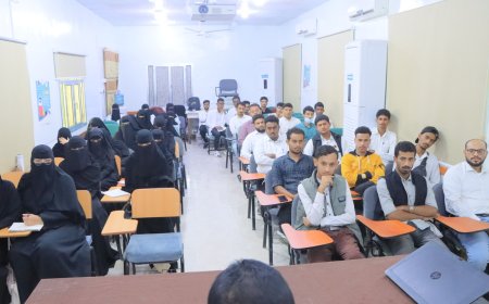 دورة علمية توعوية حول التوعية لمكافحة مقاومة مضادات الميكروبات بمكتب وزارة الصحة بالوادي