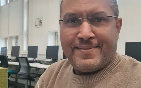 باحث أبيني ينال الماجستير بإمتياز من جامعة بريطانية في إدارة المشاريع الرقمية