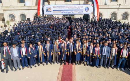 اللواء العرادة يشهد حفل تخرج 1139 طالباً وطالبة في جميع التخصصات بجامعة إقليم سبأ