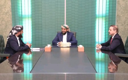 المحرّمي يطّلع على أداء وزارة الأوقاف ويشدد على نشر ثقافة التسامح والوسطية