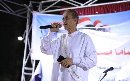 في مخيم الإعتصام المفتوح.. الدكتور الشاطري يرؤي أهم محطات نضال القضية ويثني على القوات المسلحة الجنوبية