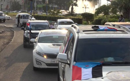 موكب "صناعة وتجارة عدن" إلى ساحة العروض.. عهدٌ متجدد ورسالة وطنية بامتياز