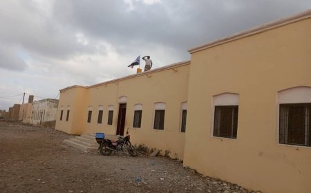 انتقالي بروم ميفع يدشّن رفع علم دولة الجنوب العربي في المدارس ومرافق السلطة المحلية والأمنية