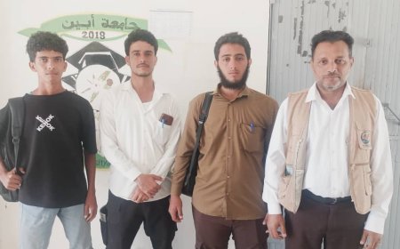 زيارة الشيخ صلاح السعدي لكلية التربية بمديرية لودر قبل ايام ومطالب طلاب الوضيع