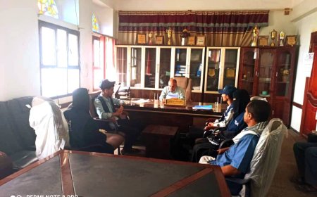 مدير تربية لحج يبحث مع مؤسسة طموحات بدائل تعليمية ومهنية بالمحافظة