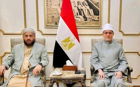 وزير الأوقاف والإرشاد يصل إلى القاهرة للمشاركة في ندوة دولية حول دور الفتوى في قضايا الواقع الإنساني