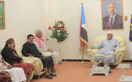 رئيس الجمعية الوطنية يلتقي اللجنة الاستشارية لمعالجة قضايا الثأر والنزاعات القبلية بحضرموت