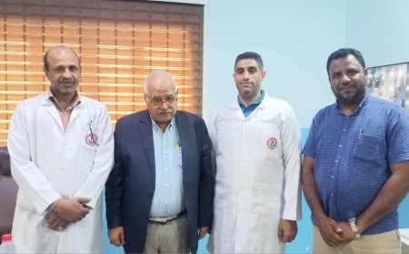 البيشي يتفقد المخيم الجراحي المجاني لعمليات إستئصال اللوزتين بمستشفى الريادة في عدن