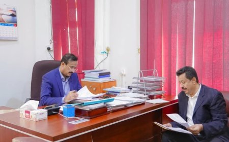 المحافظ بن الوزير يوجّه بدراسة إنشاء مركز لغسيل الكُلى بمديرية رضوم ويعتمد حزمة مشاريع خدمية وتنموية