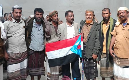 مشاركة فاعلة لمنسقية كلية التربية لودر في ساحة الاعتصام