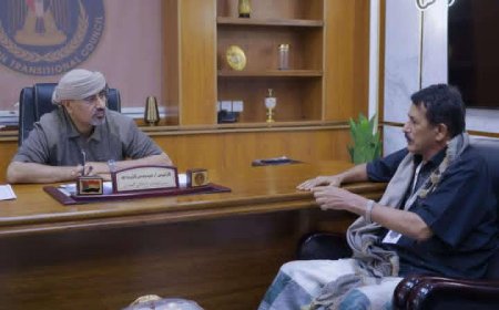 رئيس هيئة الشهداء والمناضلين يهنئ الزُبيدي بانتصارات القوات المسلحة الجنوبية