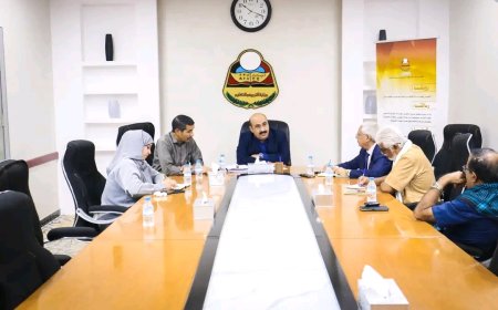 فريق الرقابة والتوجيه الرئاسي يلتقي مدير مكتب التربية والتعليم بساحل حضرموت