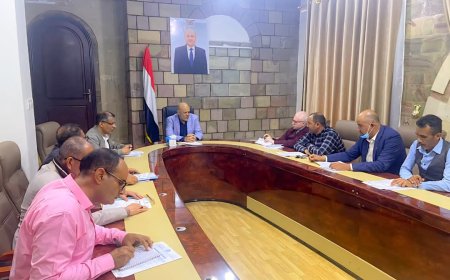 محافظ تعز يوجّه بتشكيل لجنة لدراسة الإجراءات الكفيلة بمعالجة شح المياه