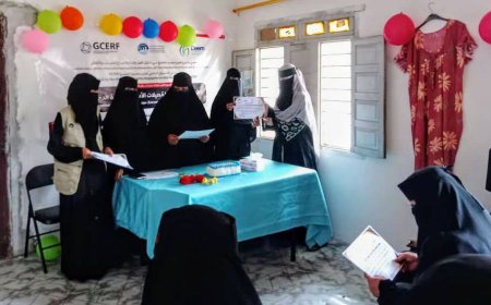 مؤسسة باقادر التنموية تختتم دورة تدريبية في مجال الخياطة والتطريز لـ 20 من النساء المعيلات بأبين