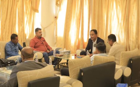 باعوم يعلن حملة رقابية صارمة لضبط سوق الخضار المركزي بسيئون وحماية المزارعين والمواطنين