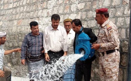 بدء الترتيبات الرسمية لمناقشة آلية وخطة تنفيذ شبكة الإمداد الرئيسية والفرعية لمشروع مياه بئر علي - الخبية