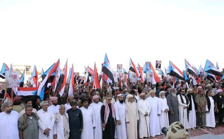 المهرة : سيحوت تعزز زخم اعتصام الغيضة المفتوح بحشود جماهيرية واسعة