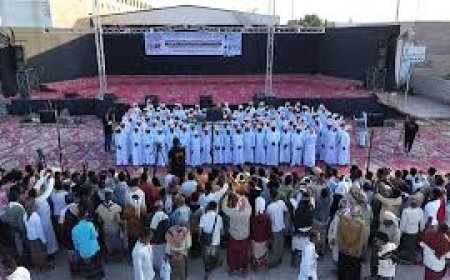 الشحر تحتفي غدًا بزواج الساير الجماعي الحادي عشر لـ 400 عريس وعروس بساحل حضرموت